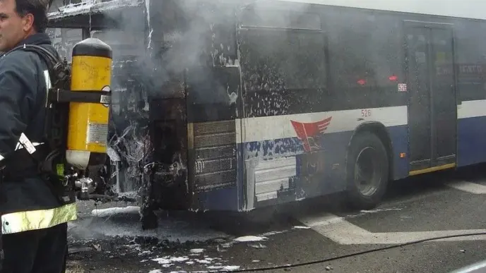 15 Killed as Bus Overturns in Brazil