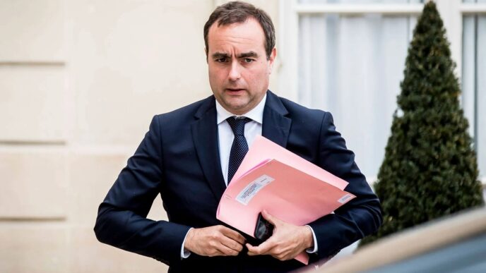 France’s Newly Appointed Prime Minister Resigns