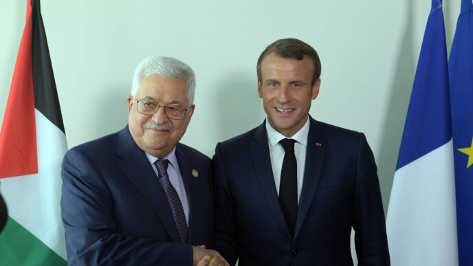 Macron Confirms Palestine's Abbas to Attend Gaza Summit