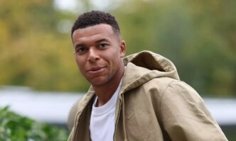 Mbappe Undergoes Treatment for Ankle Issue