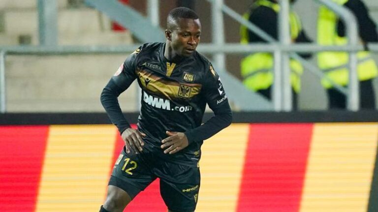 Togo’s Samuel Asamoah Breaks Neck During Match