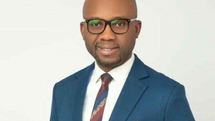 Ude (News Central TV)