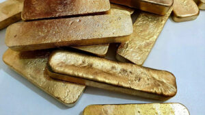 Gold Boost Lifts South Africa’s Rand Higher