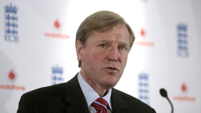 Former England Cricket Boss Morris Dies at 62