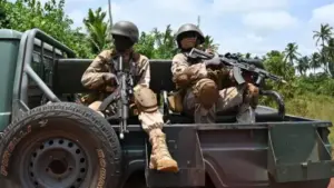 Suicide Bomber Kills Five Soldiers in Nigeria