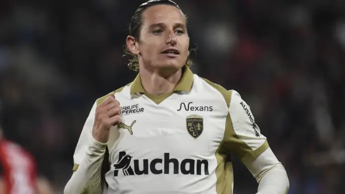 Thauvin Sends Lens to Ligue 1 Summit