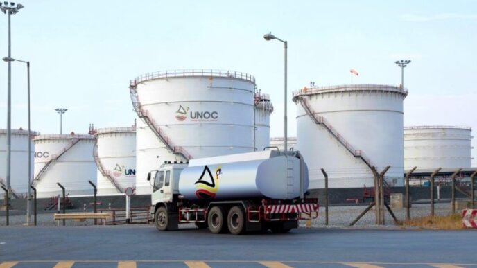 Ugandan Oil Firm to Borrow $2Billion for Refinery