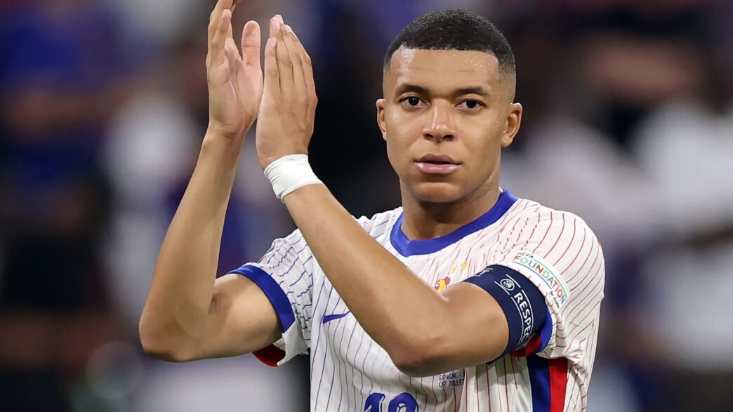 Mbappe Chases Ronaldo Madrid Record