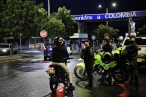 US Strike: Colombia Deploys Troops to Venezuela Border