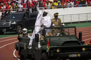 Guinea’s President Reappoints Prime Minister