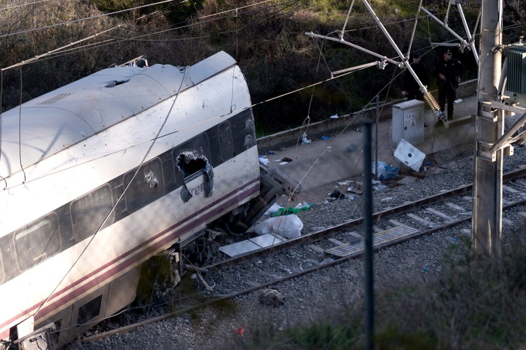 Spain: High-Speed Train Collision Kills 40