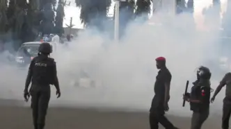 Dalung Calls for Probe of Unfamiliar Gas at Protest