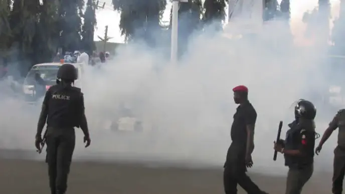 Dalung Calls for Probe of Unfamiliar Gas at Protest