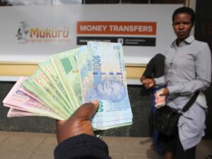 Gold Boost Lifts South Africa’s Rand Higher