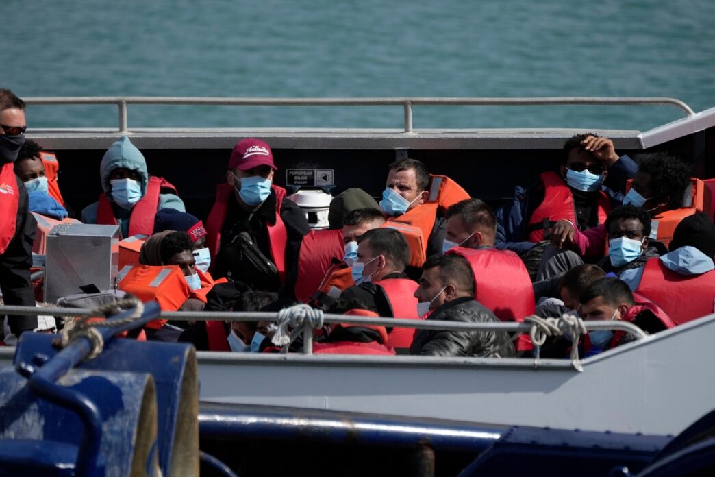 Greece Seeks Life Jail for Migrant Smugglers