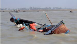 Yobe Donates N20Million to Victims of Boat Accident