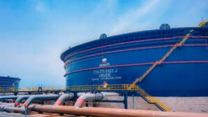 Dangote Refinery Drops Petrol Price to ₦774