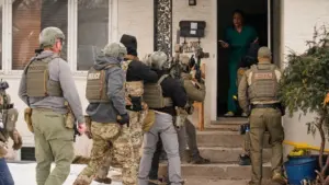 US Immigration Cadets Told to Enter Homes Illegally - Whistleblower