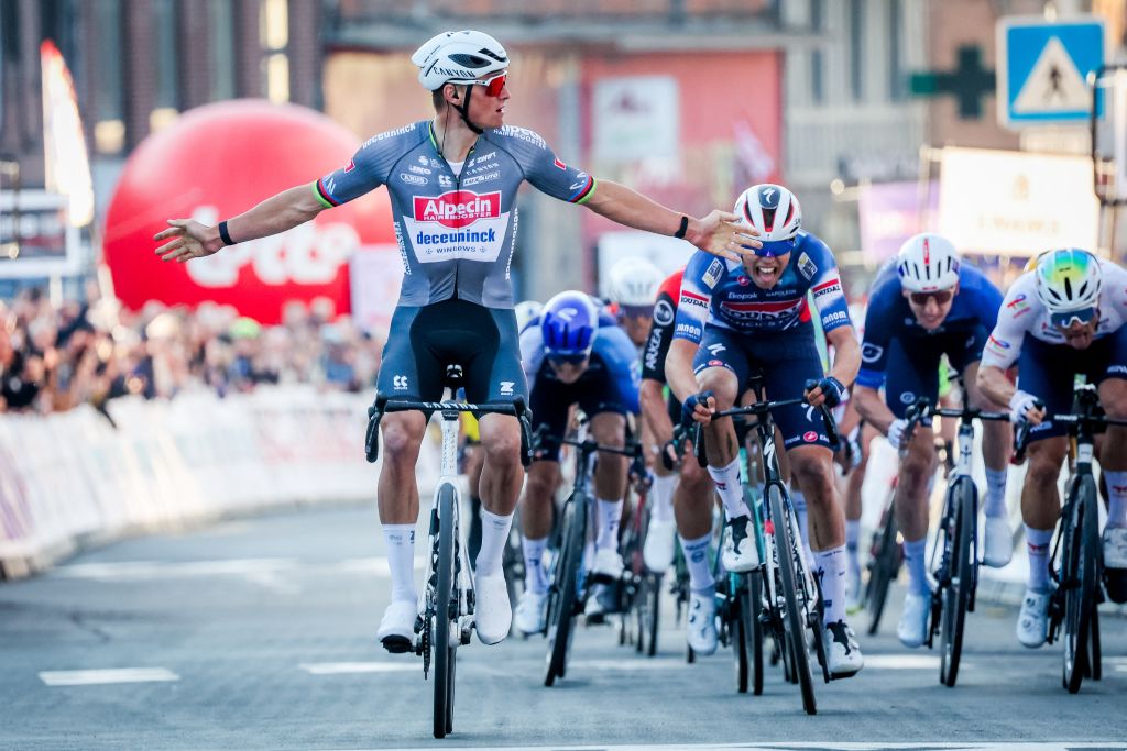 Van der Poel (News Central TV)