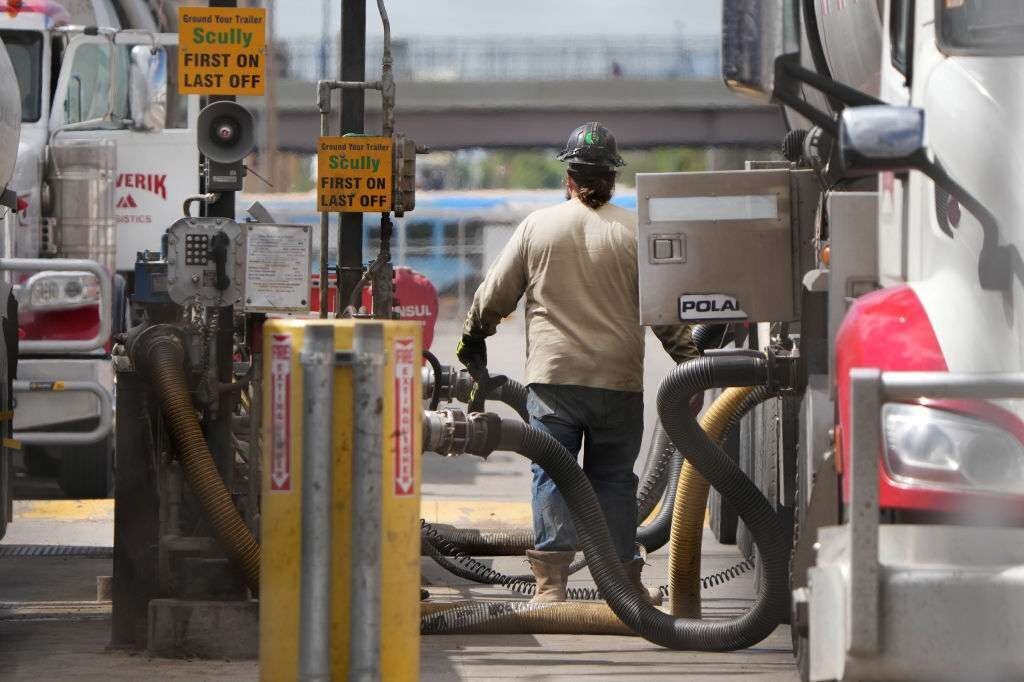 Diesel Shortage Hits Mali's Capital (News Central TV)
