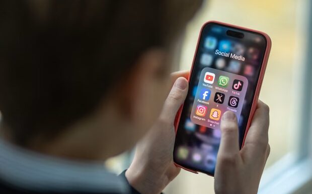 Indonesia to Ban Social Media for Children Under 16 (News Central TV)