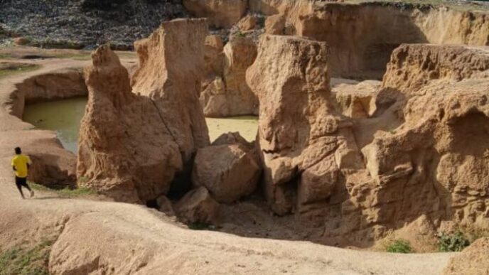 Sand Pit Collapses in Kano, Traps Brickmakers