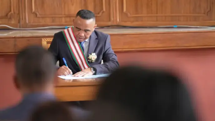 Madagascar President Appoints Anti-Corruption Chief as PM