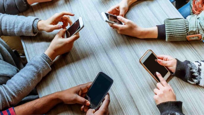 Phone (News Central TV)