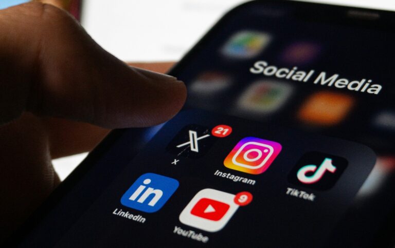 Social Media Blackout Lifted in Guinea