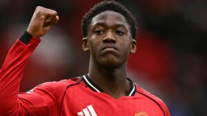 Mainoo Signs New Manchester United DealÂ