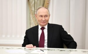Putin Offers to Mediate Iran-US Crisis Talks