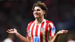 Barcelona Make €100m Bid for Julián Álvarez (NewsCentral TV)