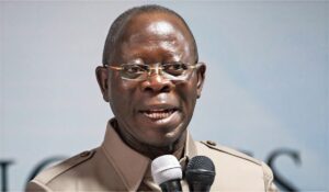 Oshiomhole Says Opposition Crisis Favours APC