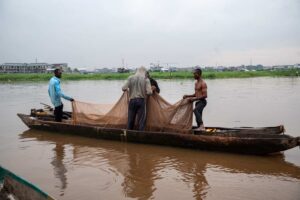 DR Congo River Fishermen Battle Plastic Pollution Crisis
