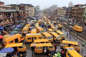Lagos Bans Movement of Goods on Public Buses